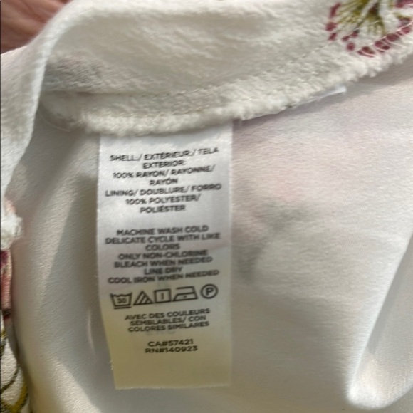 LOFT size 8 Wrap Floral Dress - Cream with Pink and Yellow Flowers - Picture 10 of 10